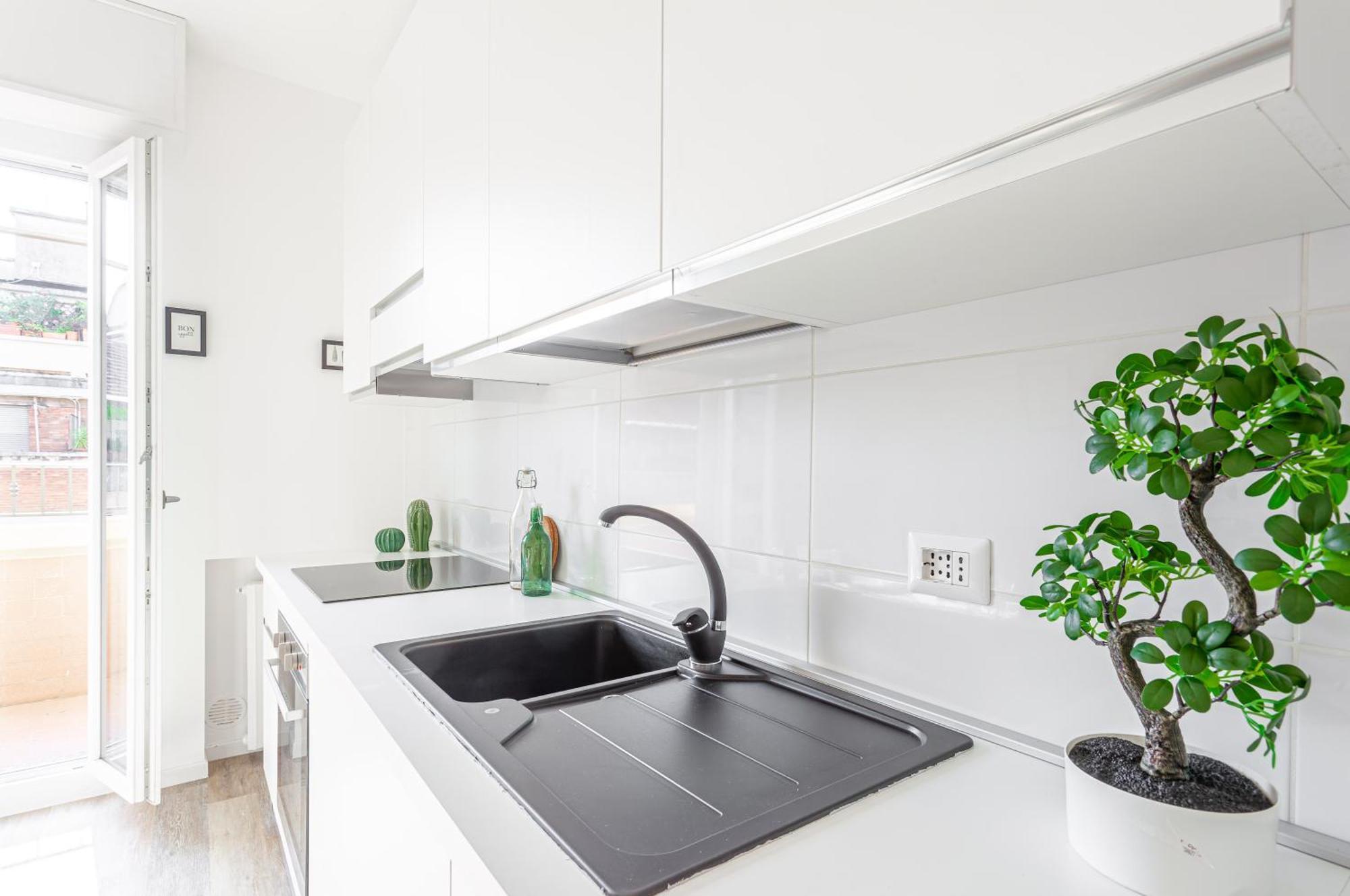 Joivy Sublime Flat With Balcony Apartment Milan Exterior photo